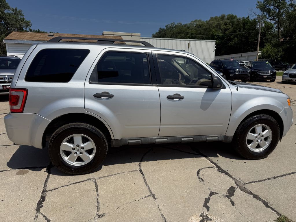 2010 Ford Escape Image 8