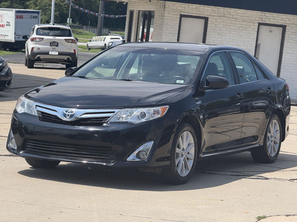 2013 Toyota Camry Image 3