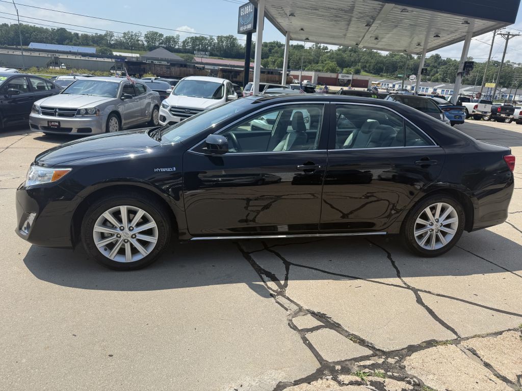 2013 Toyota Camry Image 4