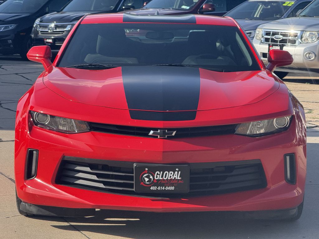 2017 Chevrolet Camaro Image 2