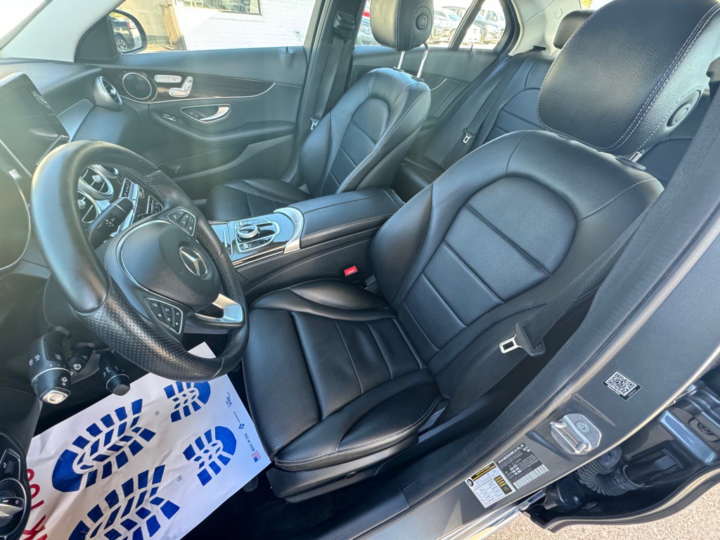 2017 Mercedes-Benz C-Class Image 11