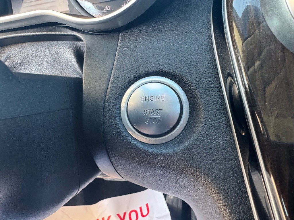 2017 Mercedes-Benz C-Class Image 15