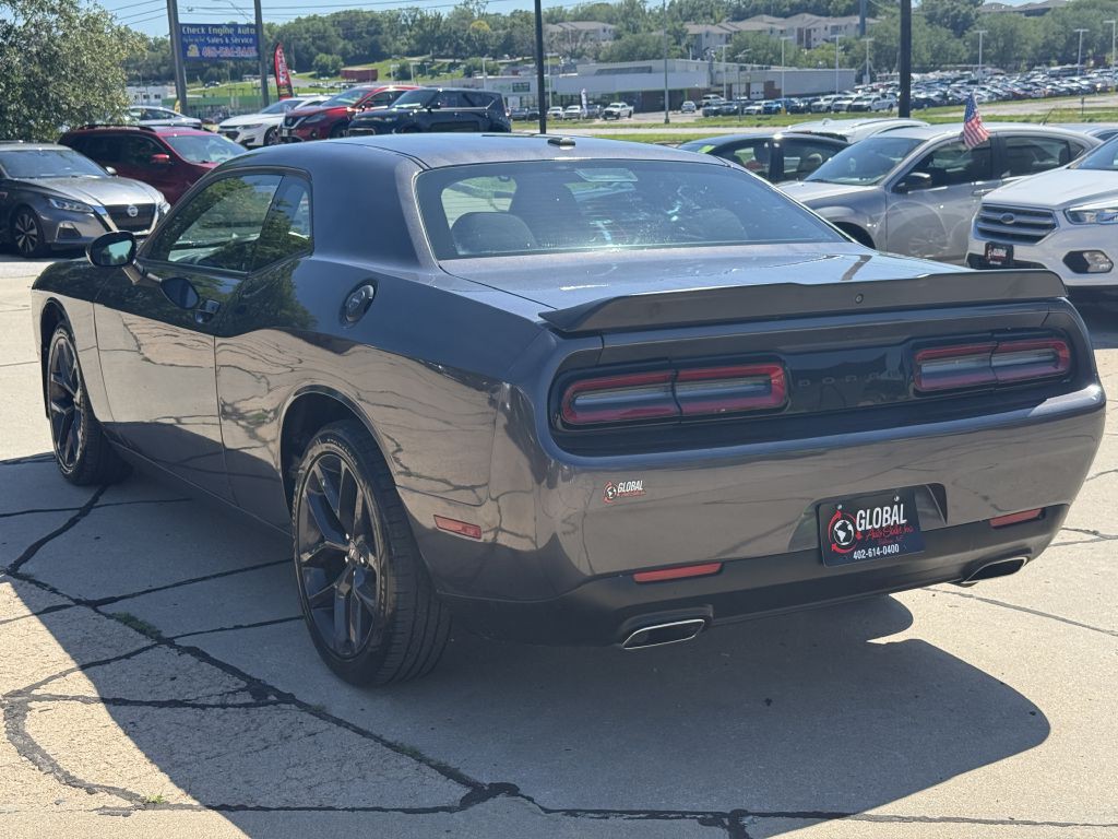 2021 Dodge Challenger Image 5