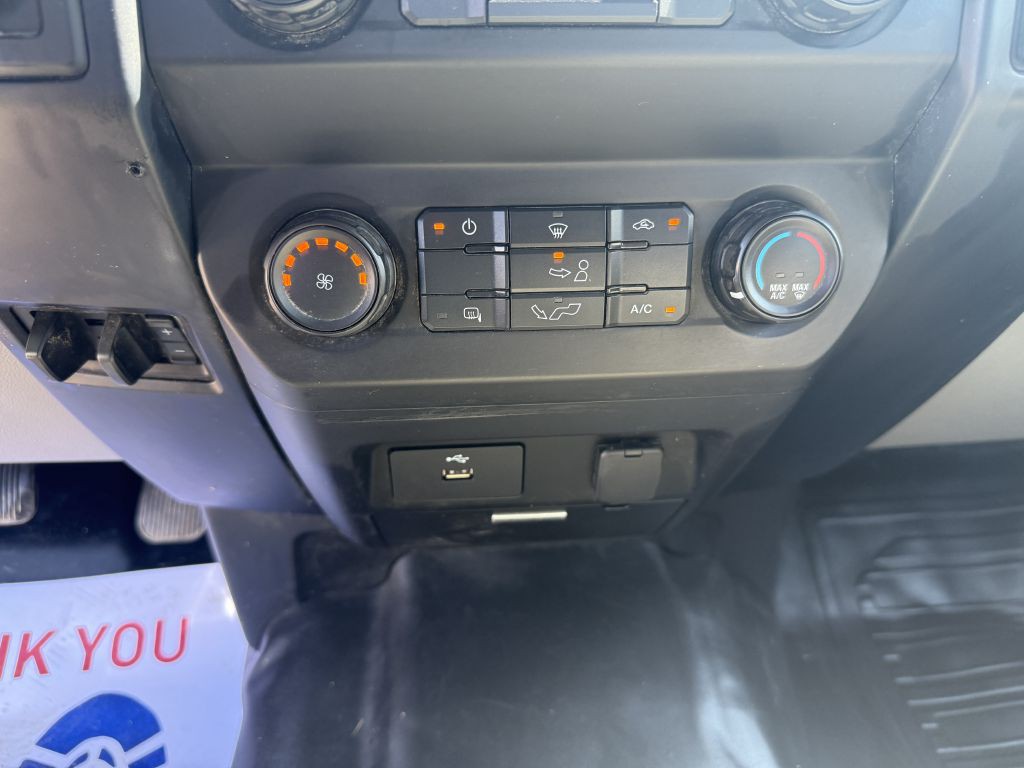 2016 Ford F-150 Image 16