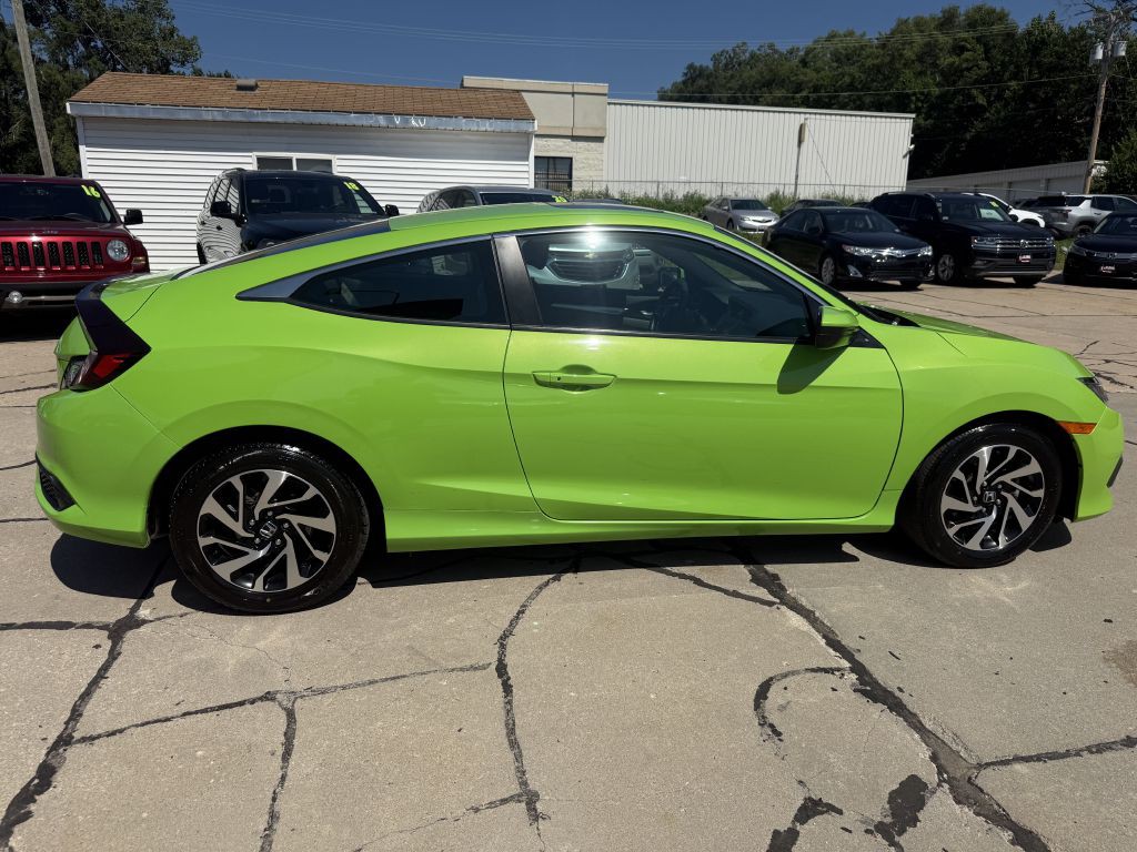 2016 Honda Civic Image 8