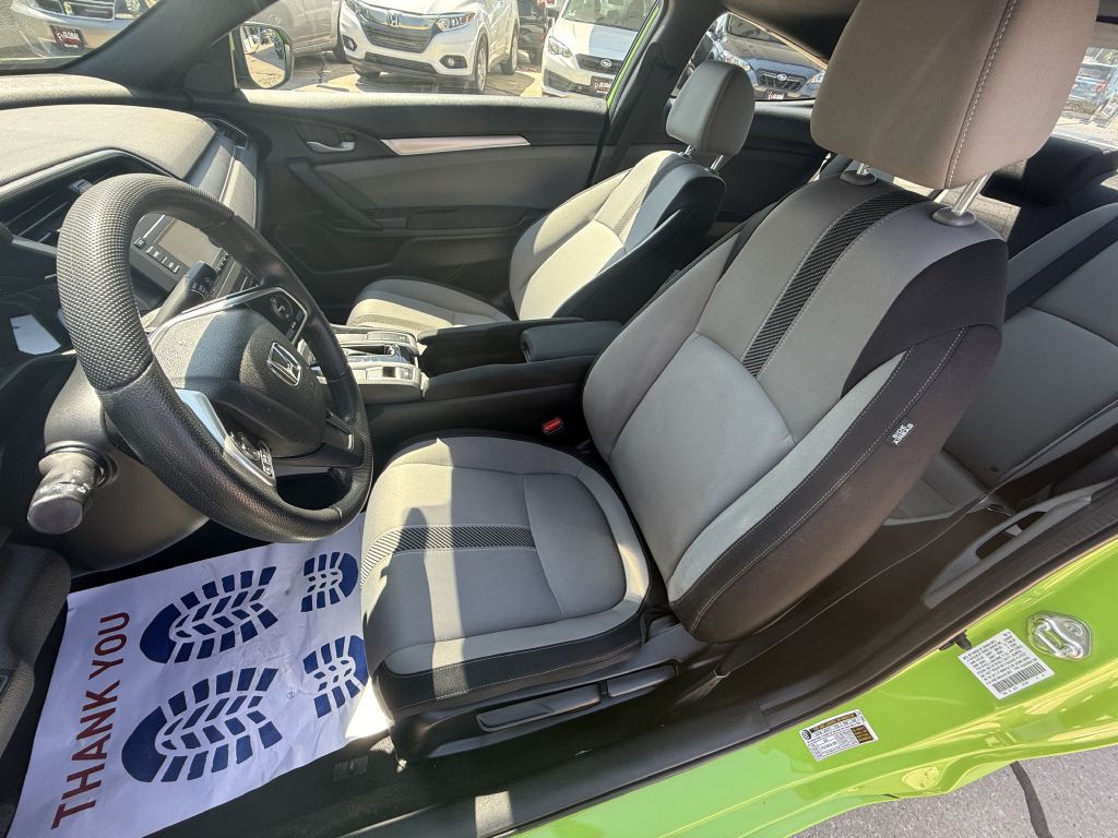 2016 Honda Civic Image 11