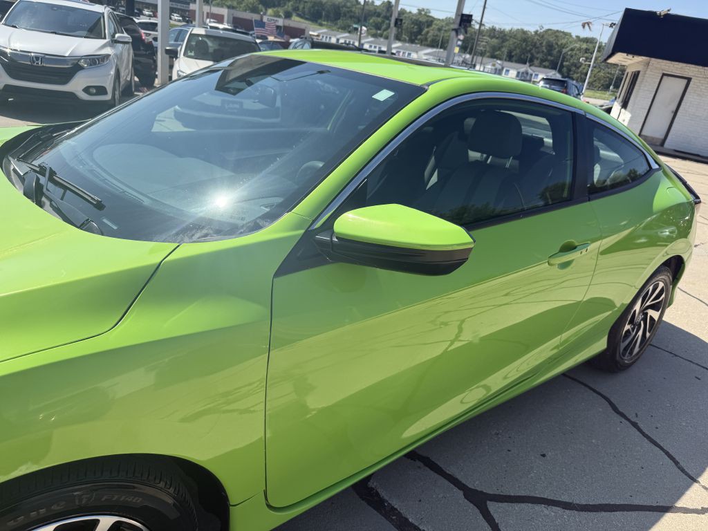 2016 Honda Civic Image 21