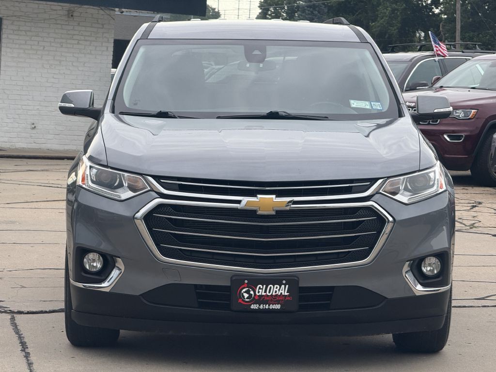 2021 Chevrolet Traverse Image 2