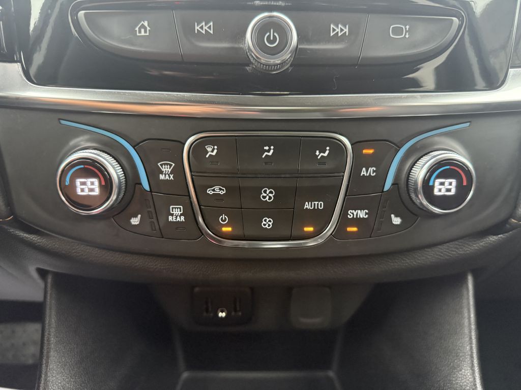 2021 Chevrolet Traverse Image 18