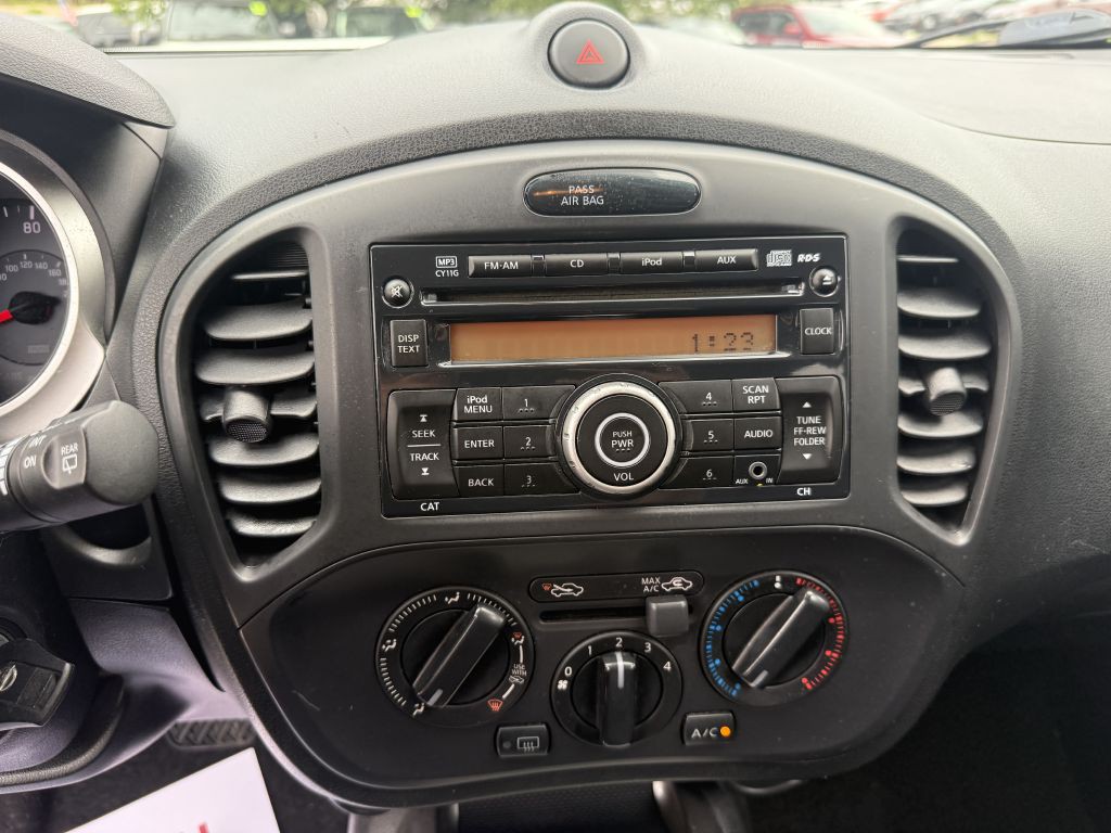 2014 Nissan Juke Image 15