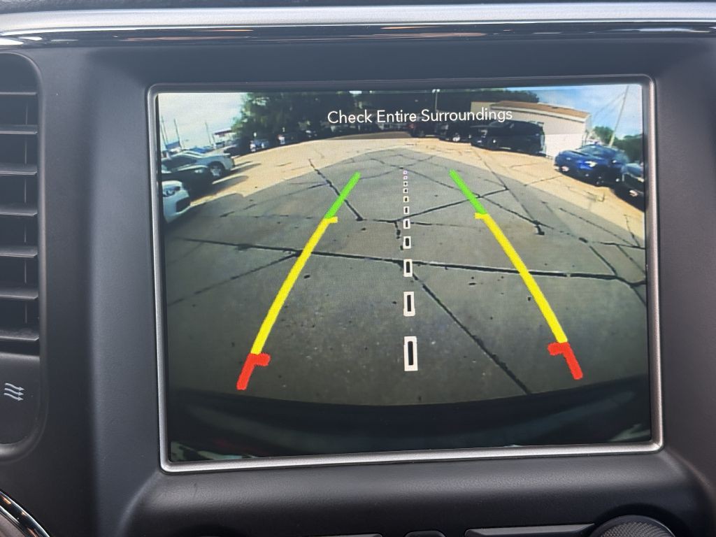 2018 Jeep Grand Cherokee Image 16
