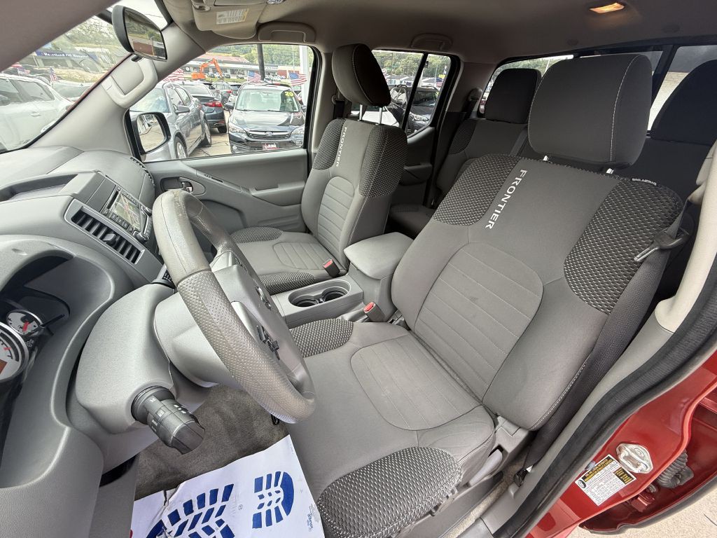2018 Nissan Frontier Image 11