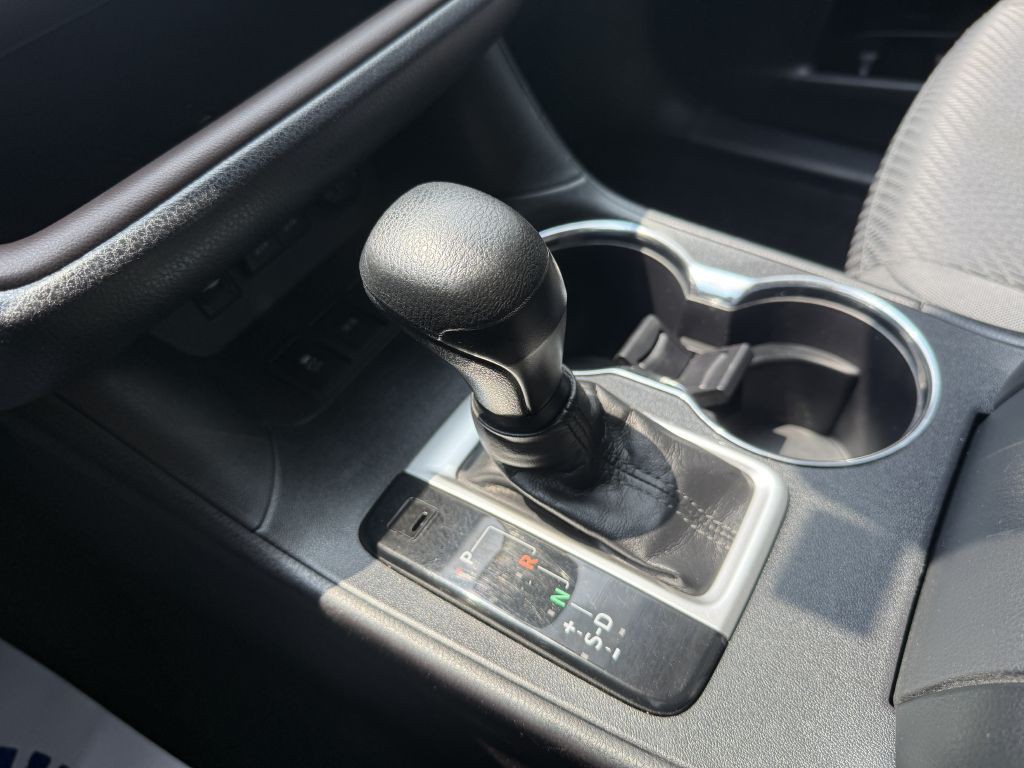 2017 Toyota Highlander Image 18