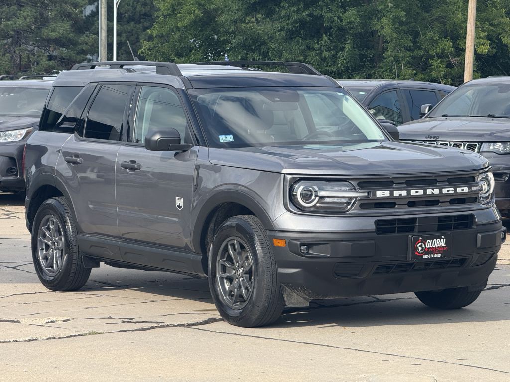 2023 Ford Bronco Image 1