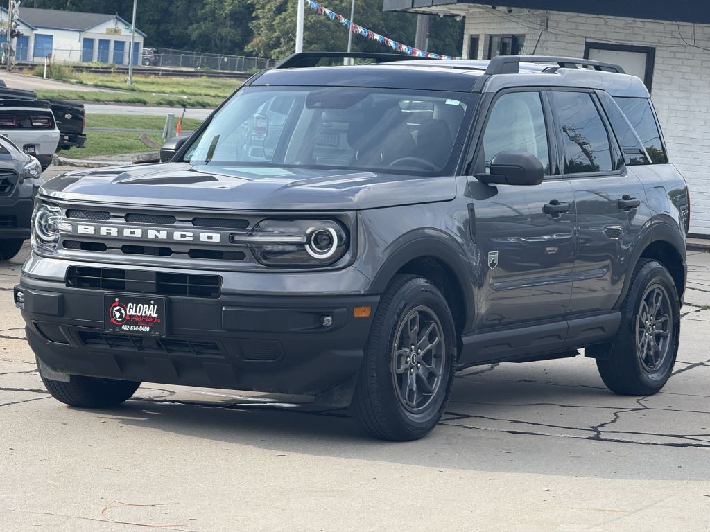 2023 Ford Bronco Image 3