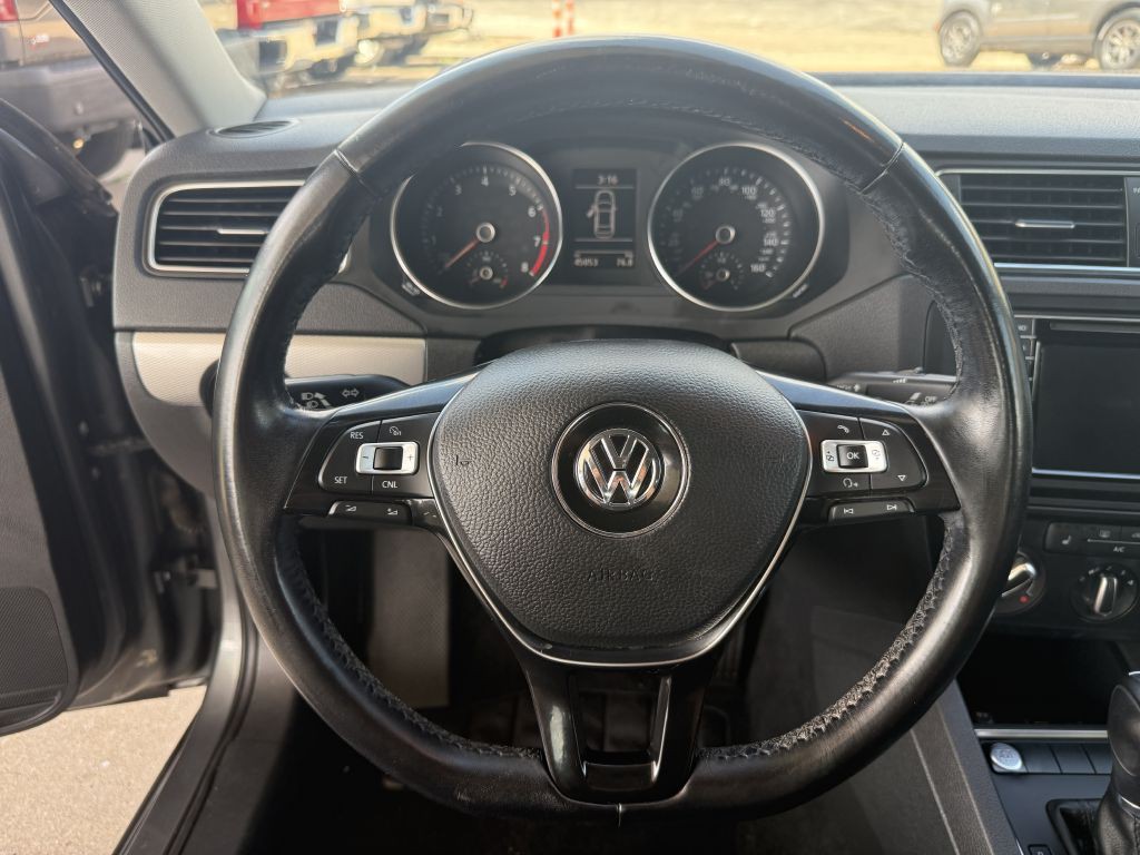 2018 Volkswagen Jetta Image 13