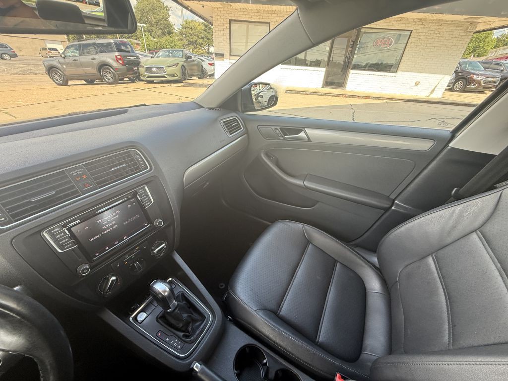 2018 Volkswagen Jetta Image 17