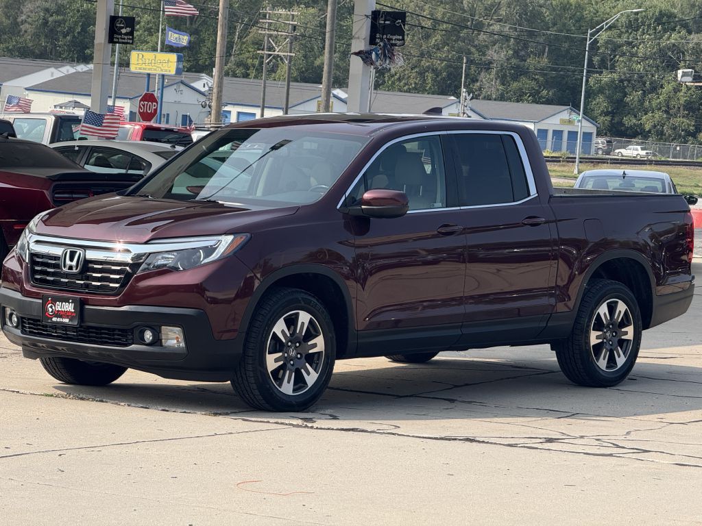 2019 Honda Ridgeline Image 3