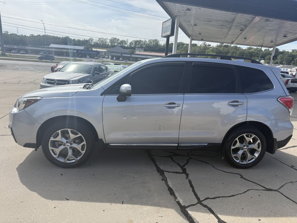 2018 Subaru Forester Image 4
