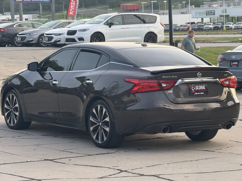 2016 Nissan Maxima Image 5