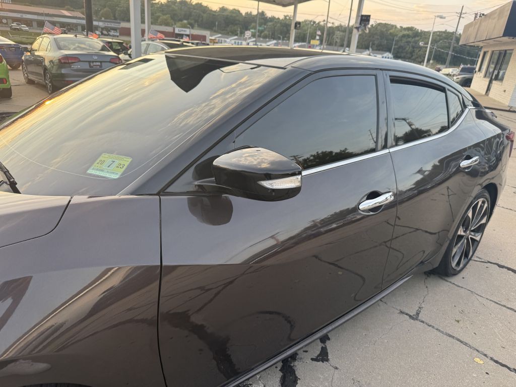 2016 Nissan Maxima Image 21