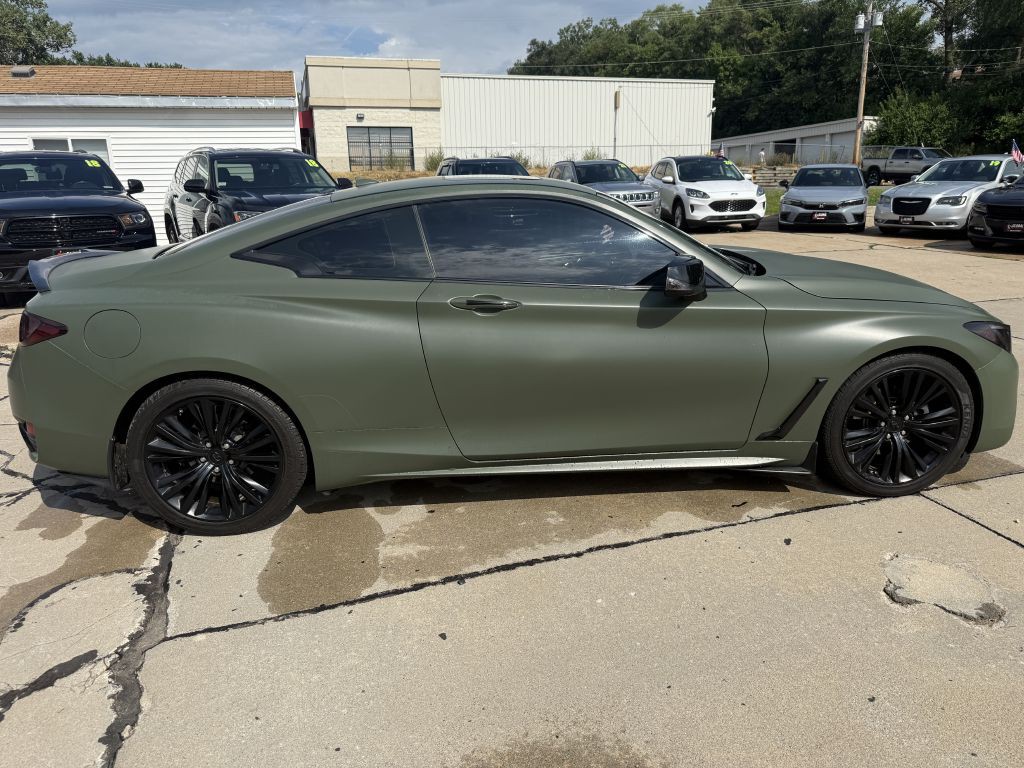 2018 INFINITI Q60 Image 8