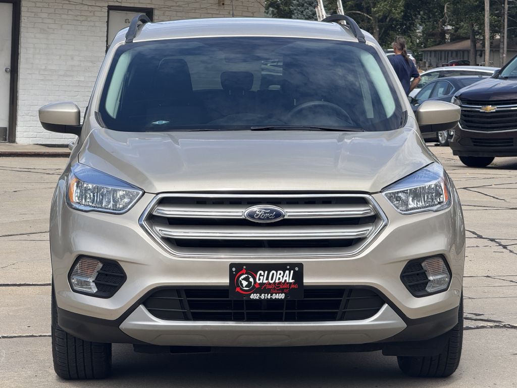 2018 Ford Escape Image 2
