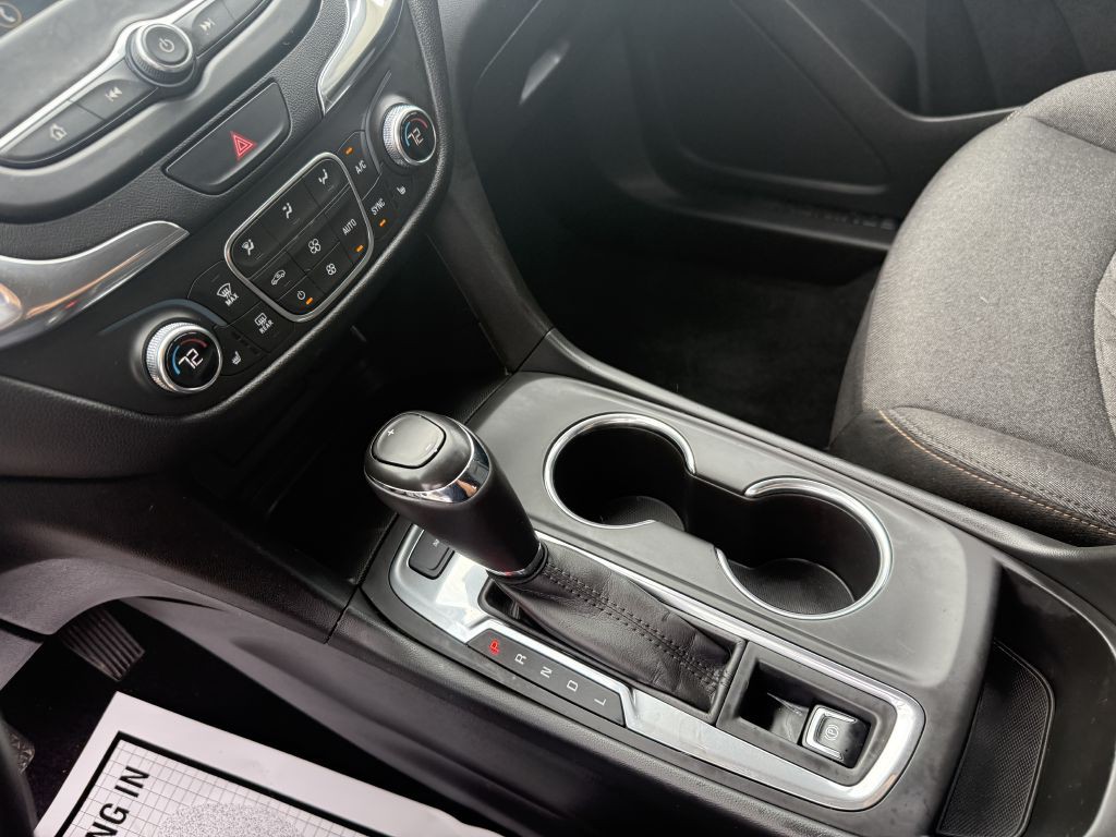2019 Chevrolet Equinox Image 17