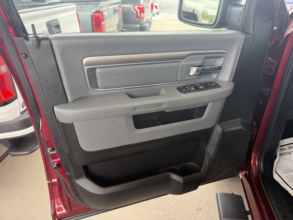 2019 RAM 1500 Image 10