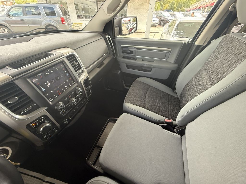 2019 RAM 1500 Image 17