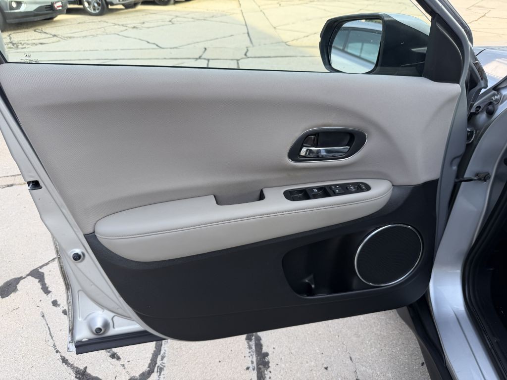 2017 Honda HR-V Image 10