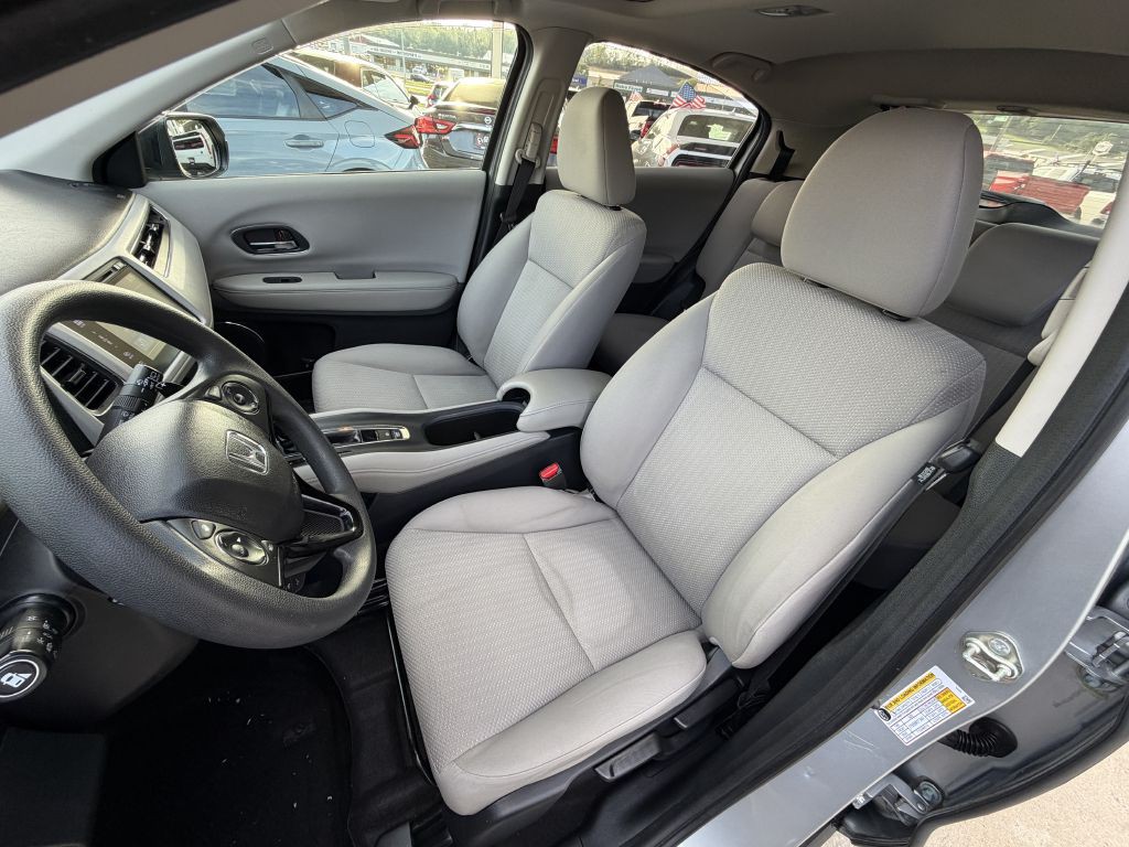 2017 Honda HR-V Image 11
