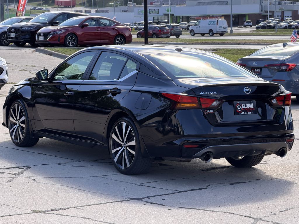 2019 Nissan Altima Image 5