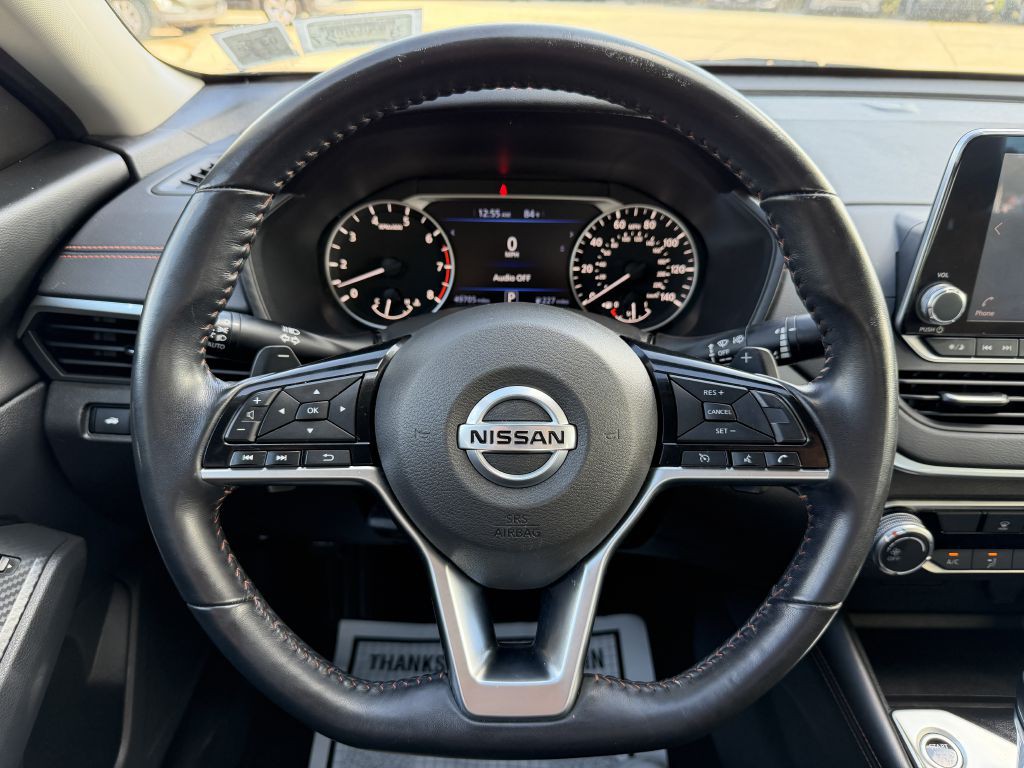 2019 Nissan Altima Image 13