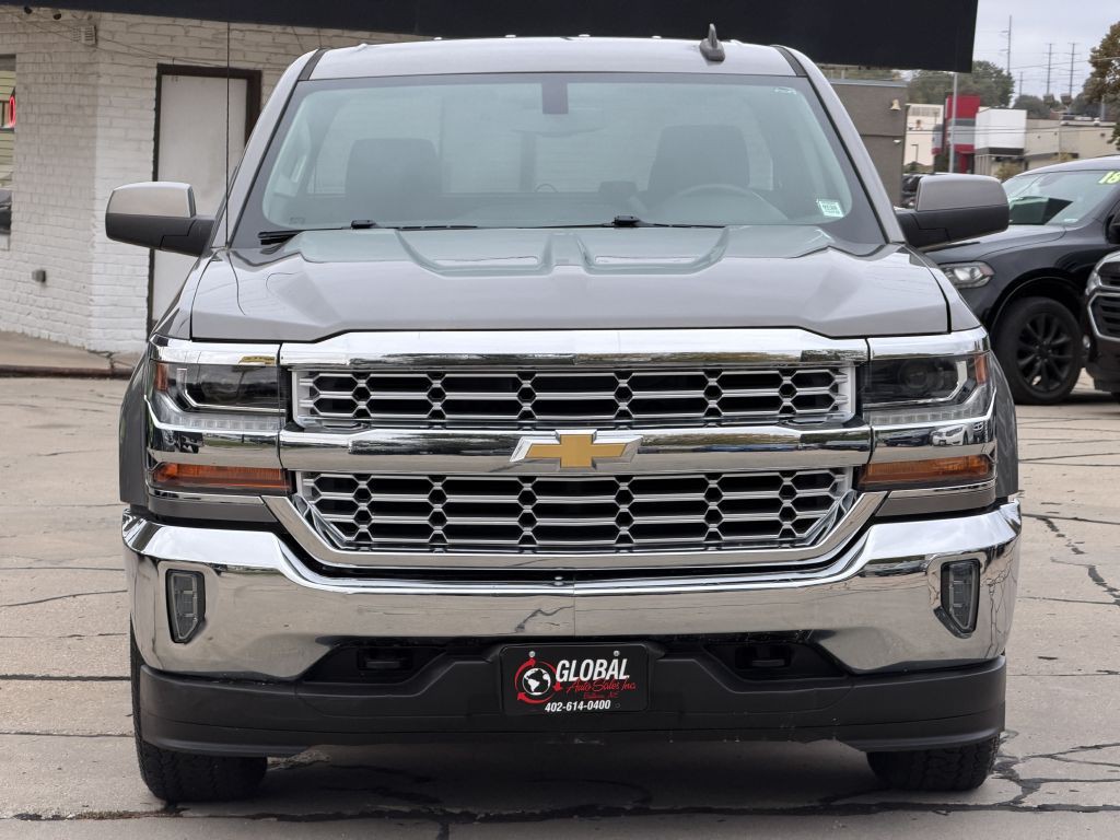 2017 Chevrolet Silverado 1500 Image 2