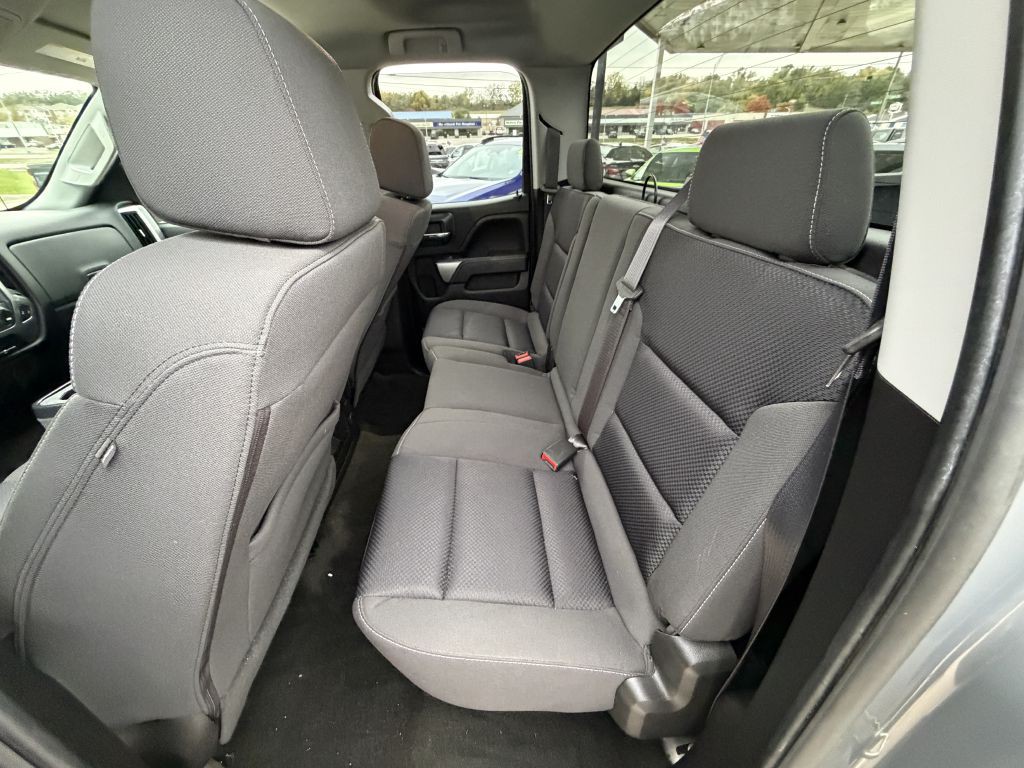 2017 Chevrolet Silverado 1500 Image 12