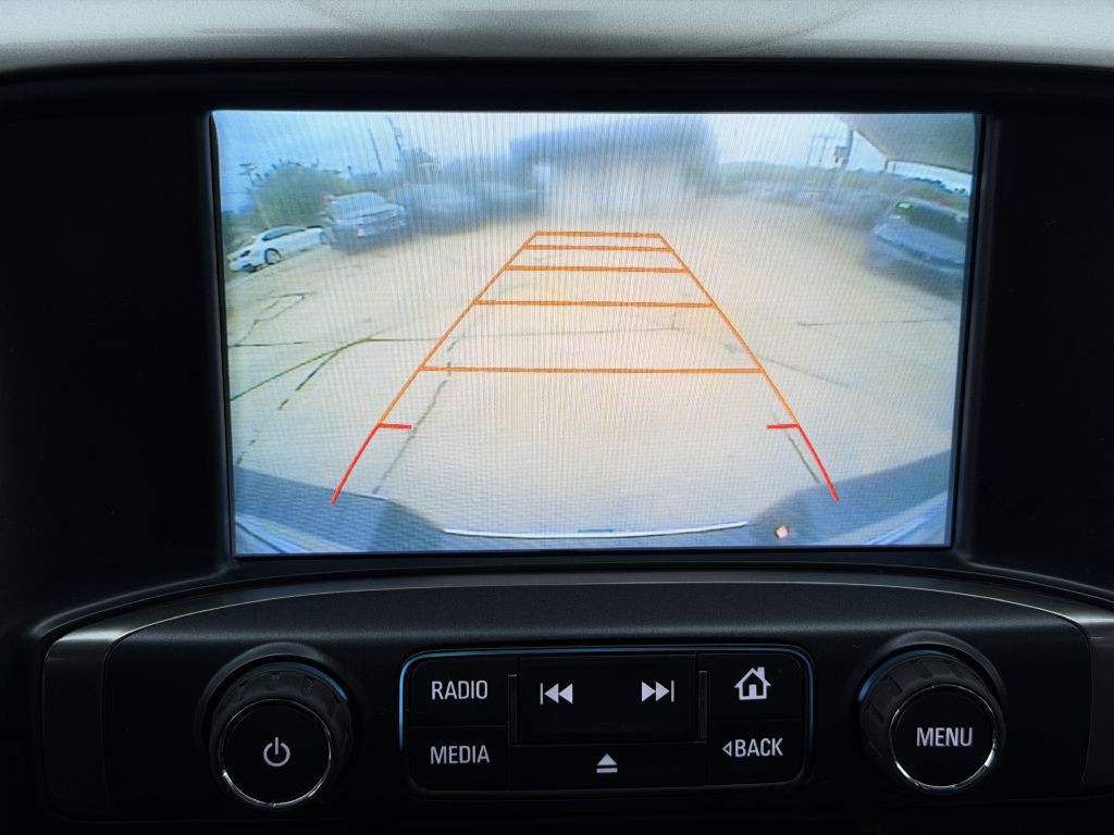 2017 Chevrolet Silverado 1500 Image 17