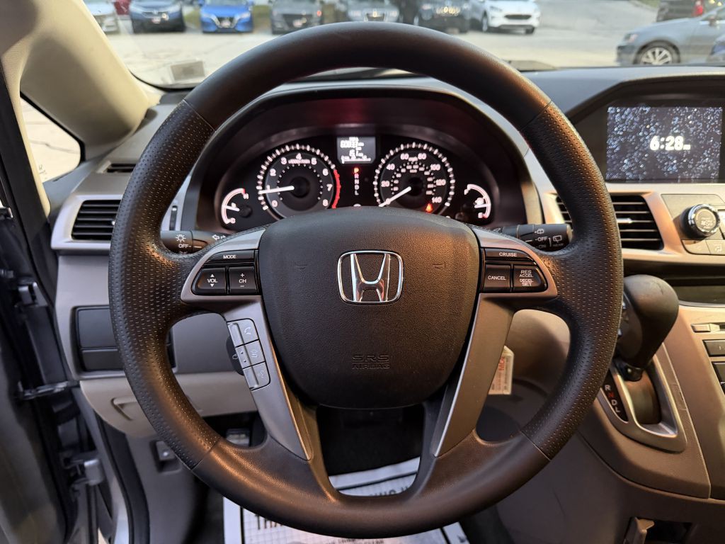 2017 Honda Odyssey Image 13