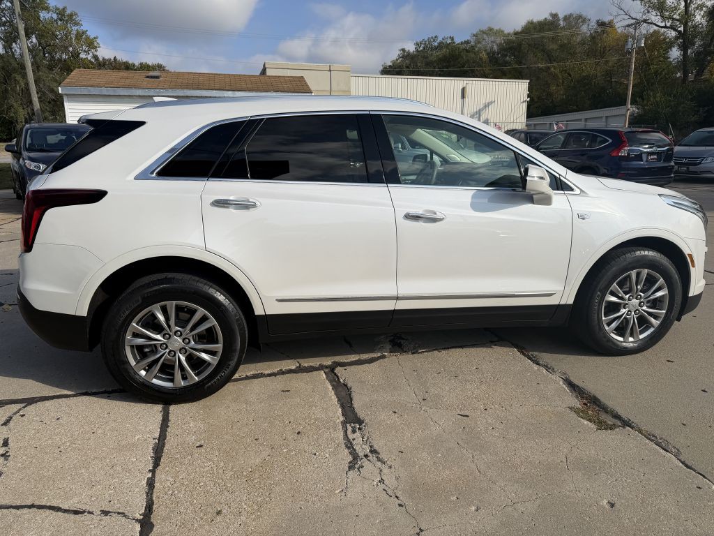 2022 Cadillac XT5 Image 8