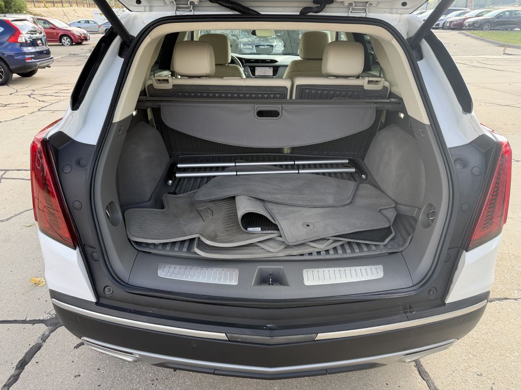 2022 Cadillac XT5 Image 9