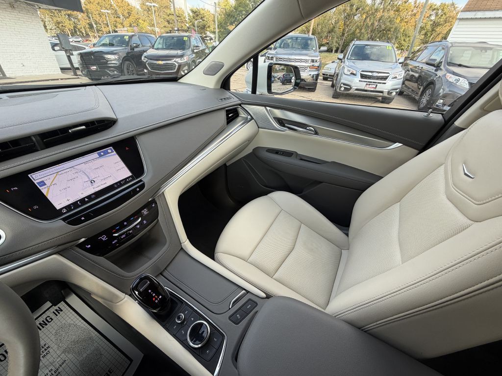 2022 Cadillac XT5 Image 20