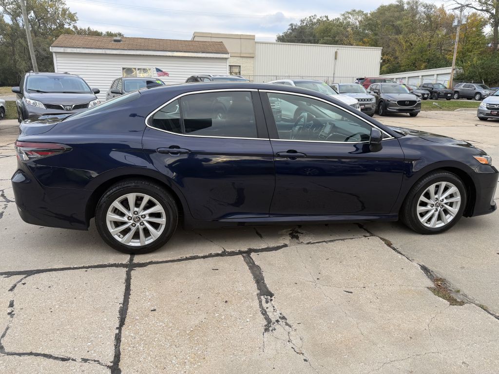 2021 Toyota Camry Image 8