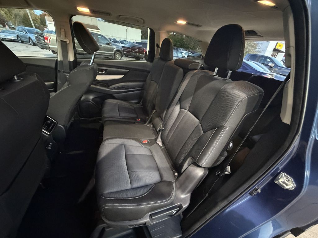 2022 Subaru Ascent Image 12