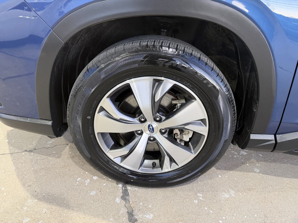 2022 Subaru Ascent Image 24