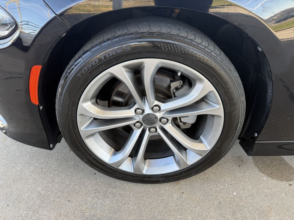 2022 Dodge Charger Image 19