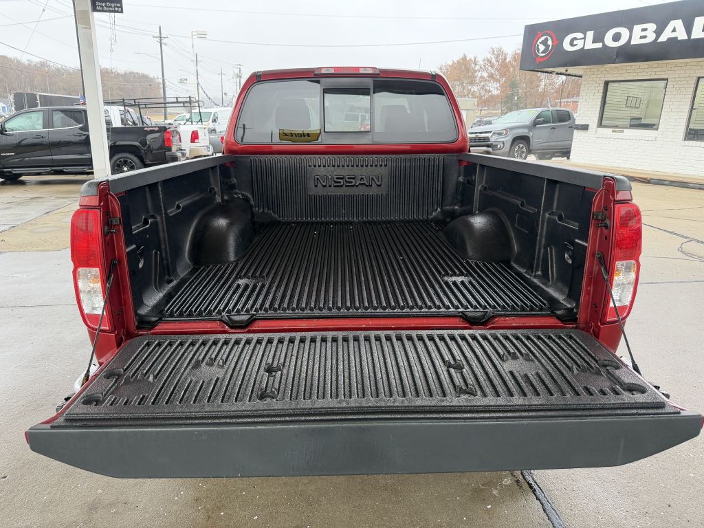2015 Nissan Frontier Image 10