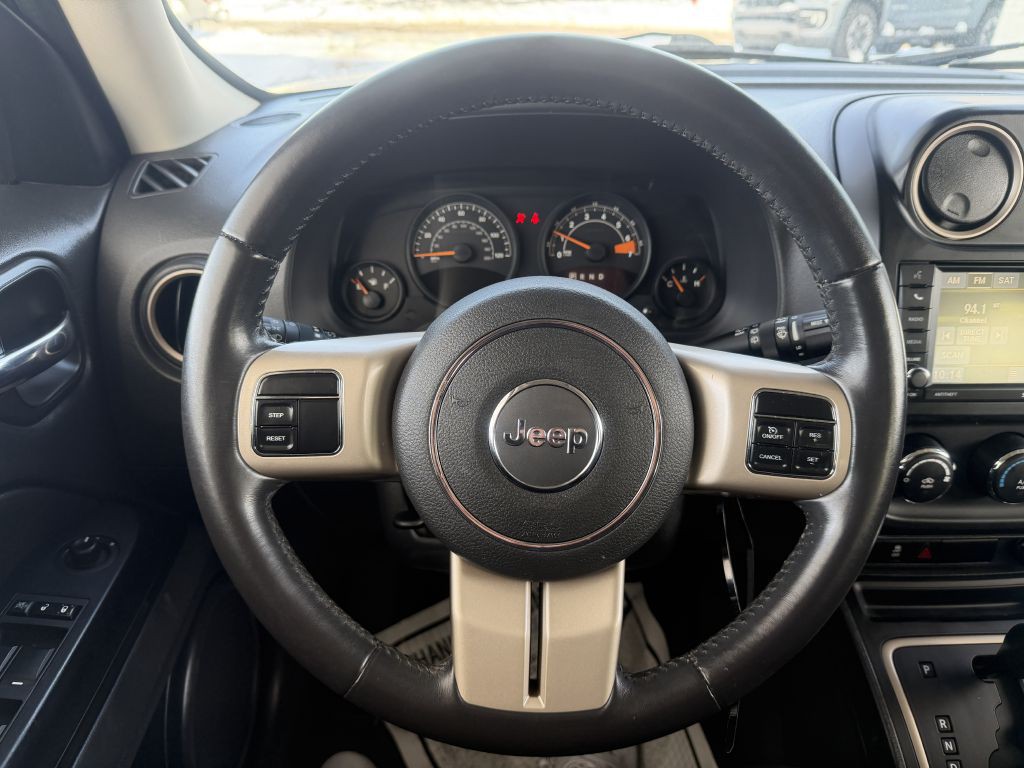 2017 Jeep Patriot Image 14