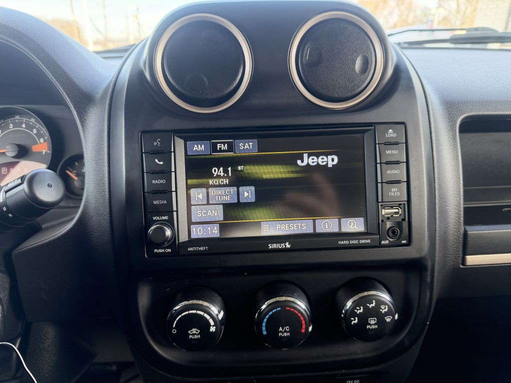 2017 Jeep Patriot Image 16