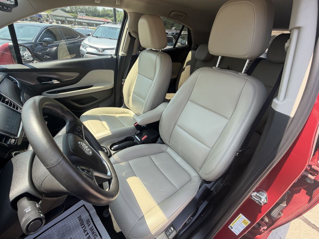 2017 Buick Enclave Image 10