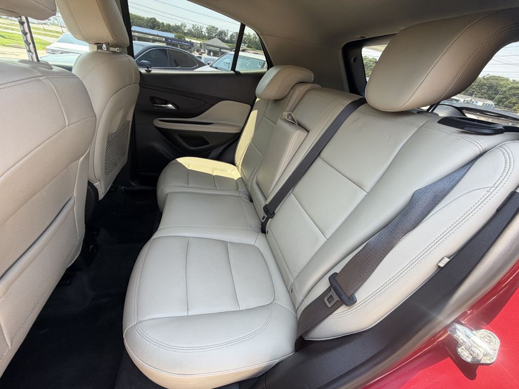 2017 Buick Enclave Image 11